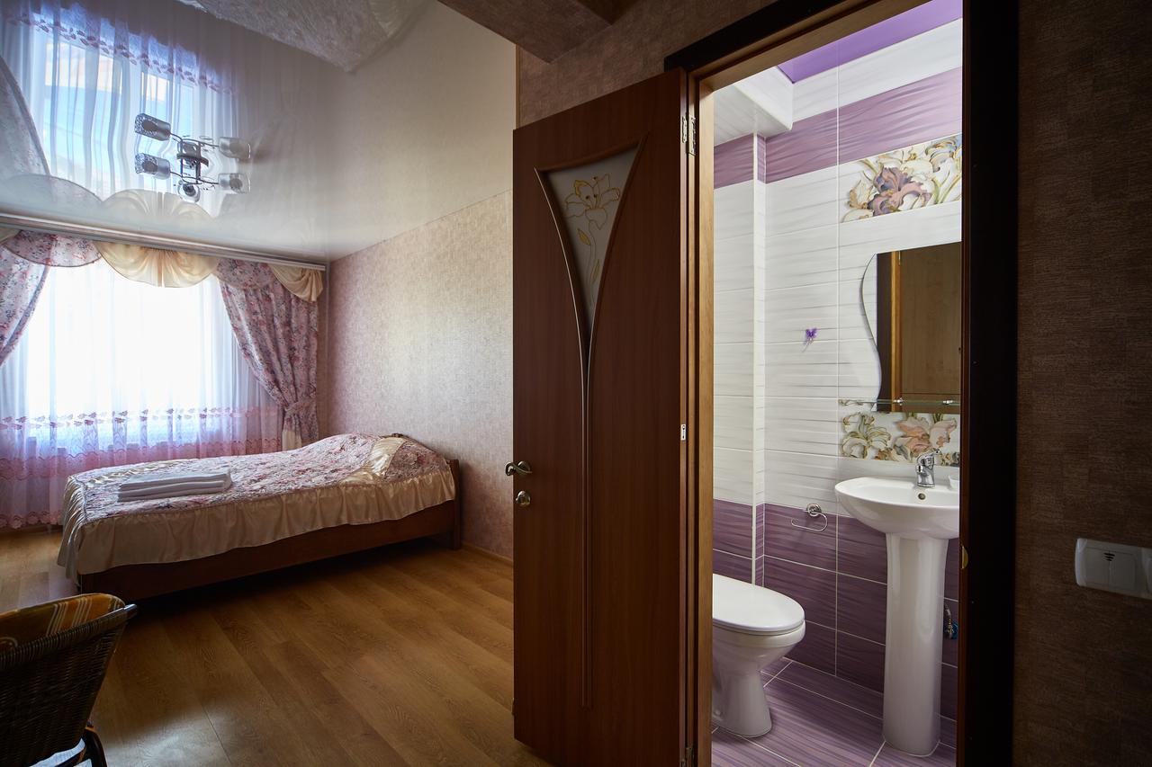 Domashniy Kamianets-Podilskyi Exterior foto